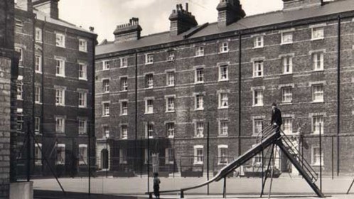 Old photo of Southwark Street